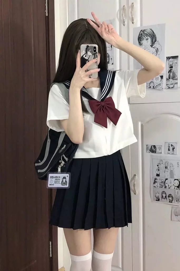 水手服